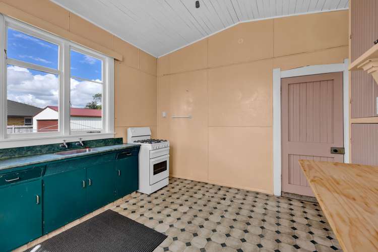 38 Argyle Street Hawera_12