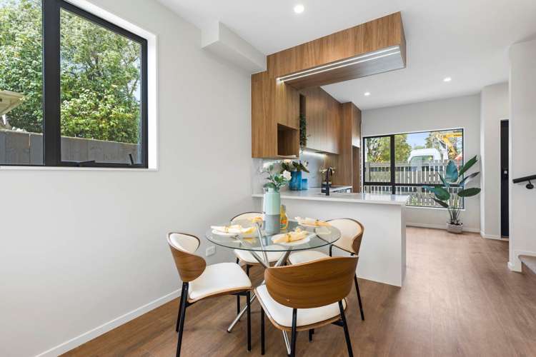 1,2,3,5/59 Godley Road Green Bay_9