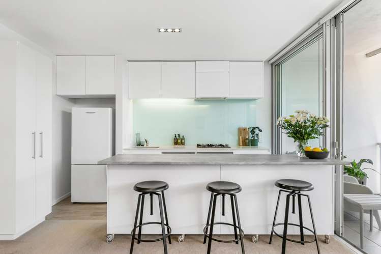 404/28 College Hill_4