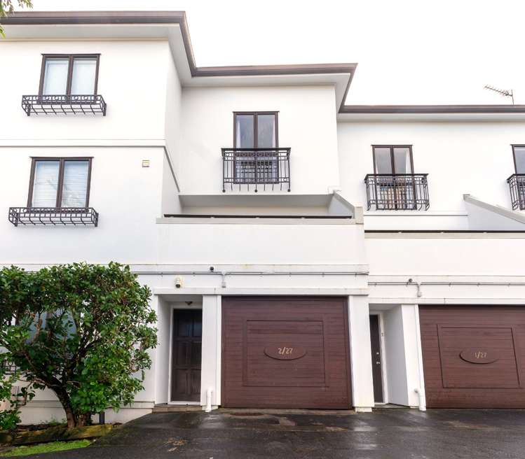 2/27 Rossmay Terrace Mount Eden_1