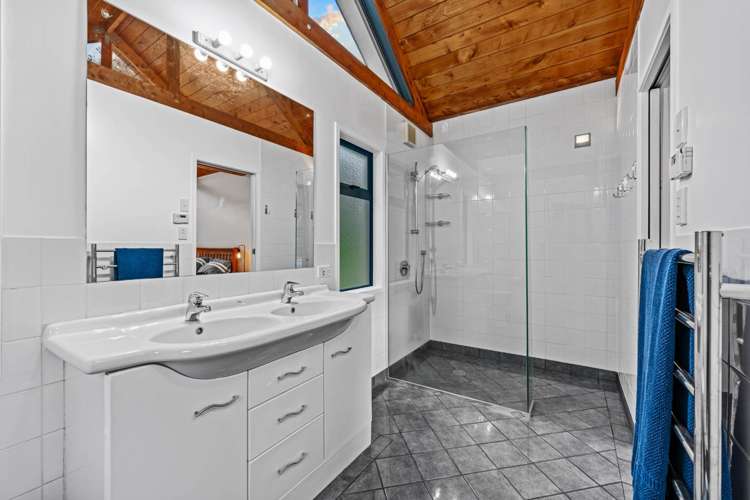 347 Taylor Road Helensville_12