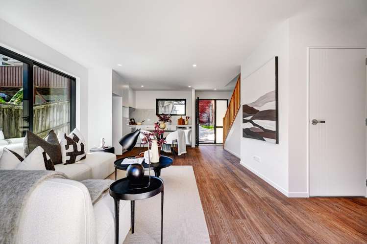 85 Rosier Road Glen Eden_15