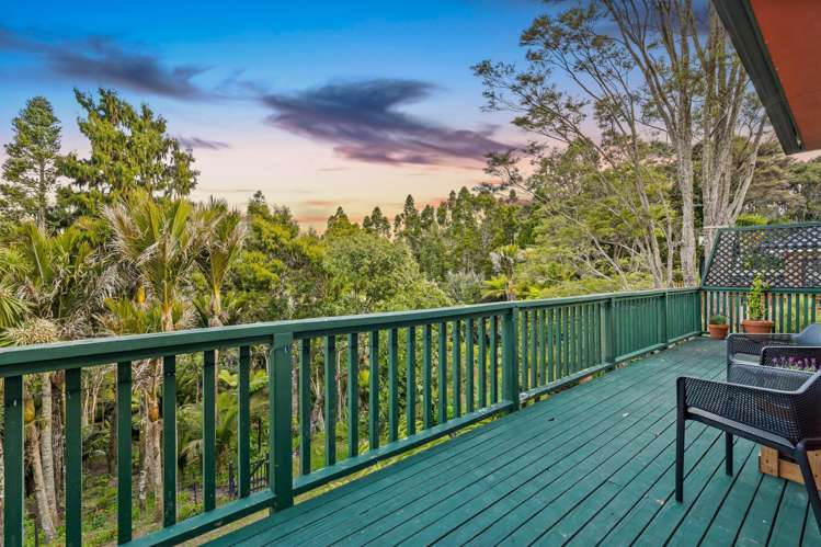 236 Godley Road Titirangi_14