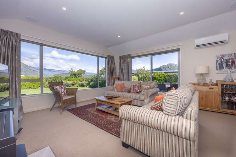 5 Centre Crescent Wanaka_14