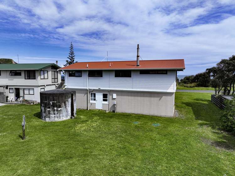 11 Moana Drive Māhia Beach_19