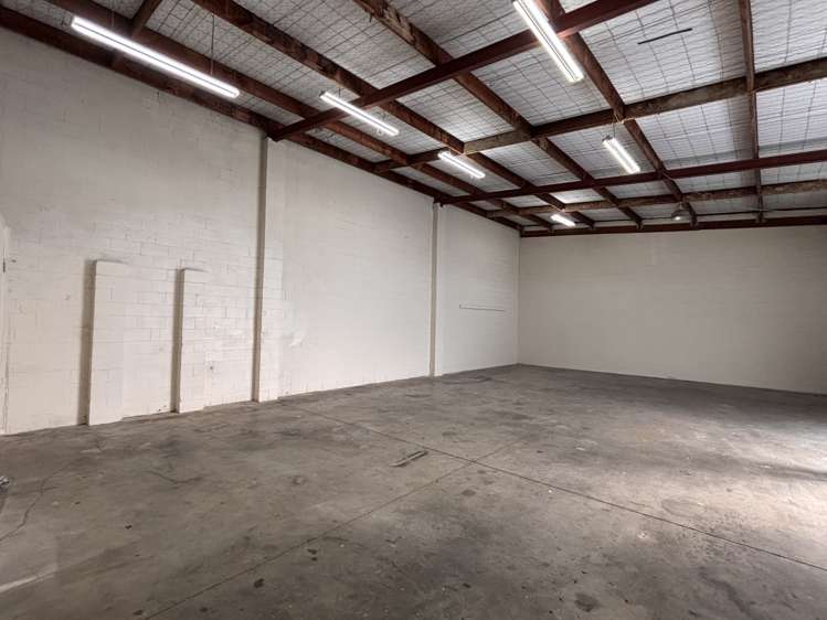 D/29 Cartwright Road Kelston_3