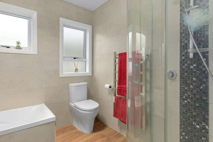 45 Bull Avenue Wainuiomata_15