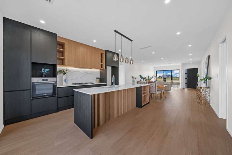 60 Whangamaire Rise_3