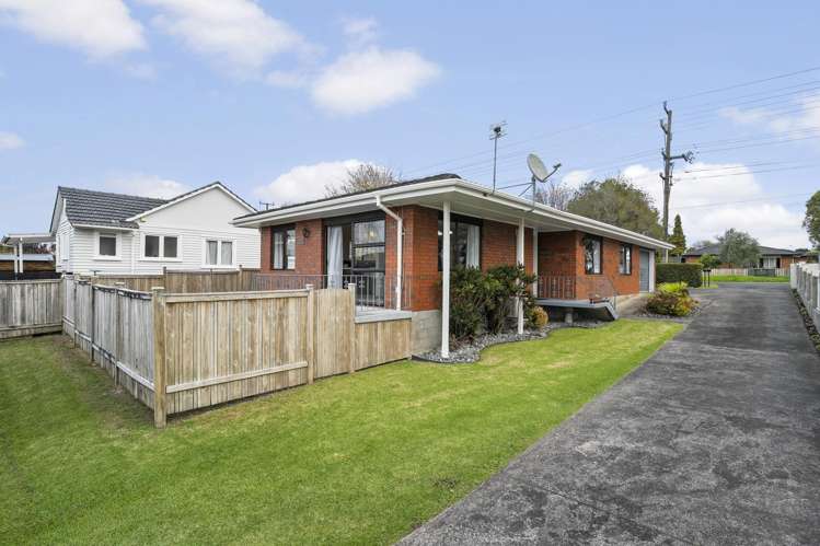 233 Hepburn Road Glendene_18