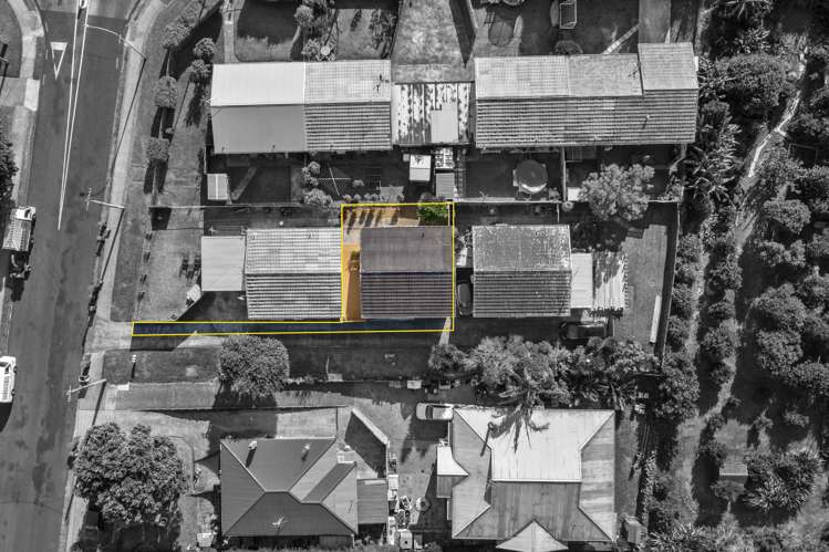 2/4 Wellesley Road Mangere Bridge_17