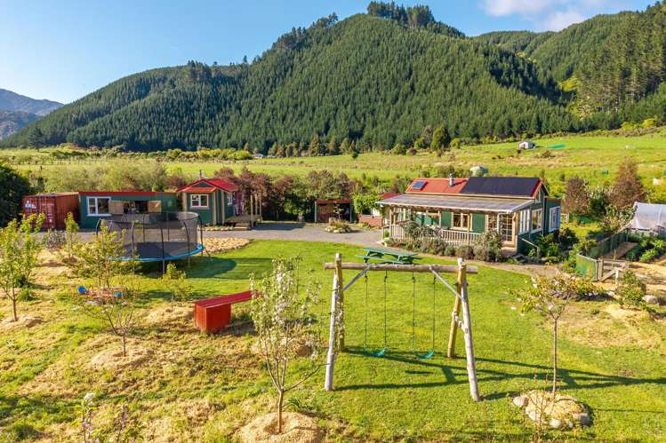 1202 Otaki Gorge Road Te Horo_25