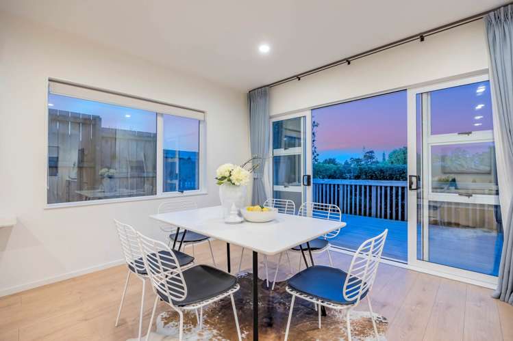 1 Justin Place Te Atatu Peninsula_11