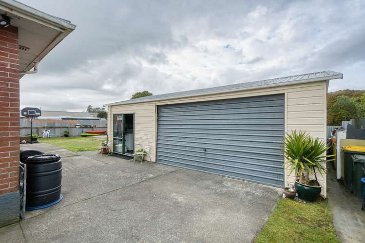 246 Revell Street Hokitika_15