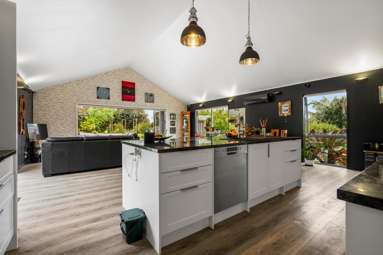 30 McCullough Road_2