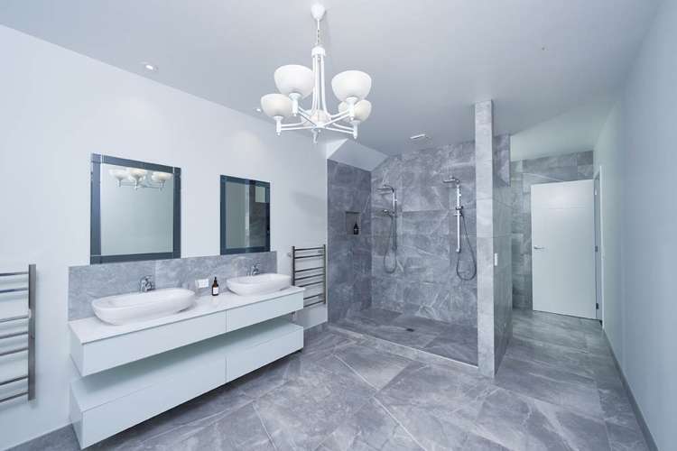 28 Catherine McLean Road_5