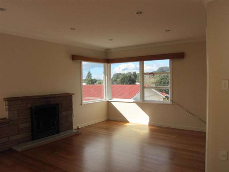 21b Hillsborough Road Hillsborough_11