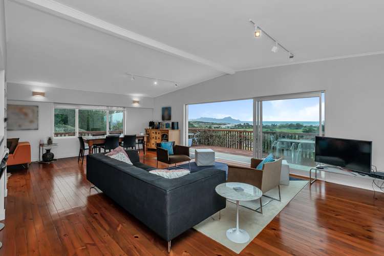 328 Cove Road Waipu_8