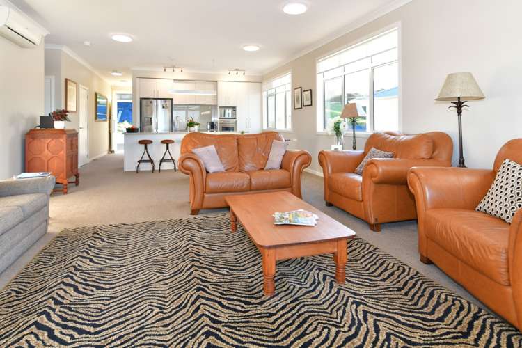 5 Ocean View Terrace Orewa_11