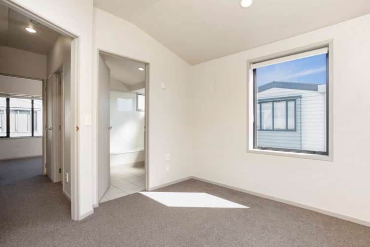 25 Dovedale Place Parnell_5