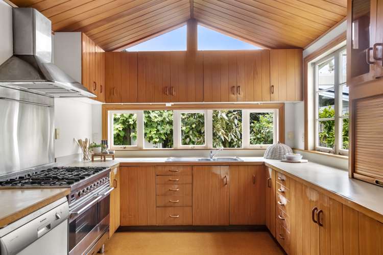 11 Mozeley Avenue Devonport_10