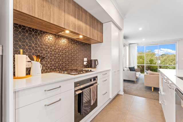 6 Taitonga Lane Stanmore Bay_3