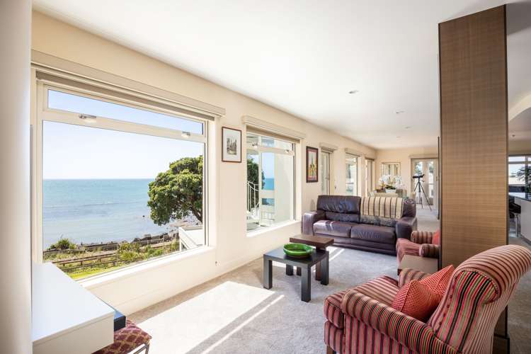 1a/120 Saint Aubyn Street_0