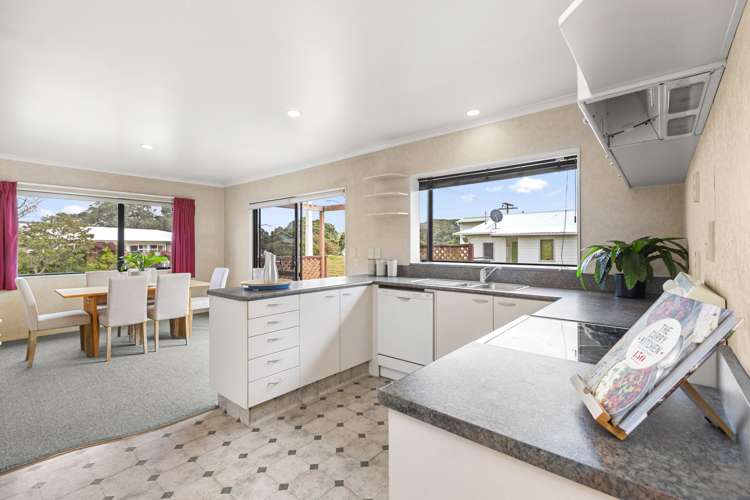 23 James Street Raglan_8