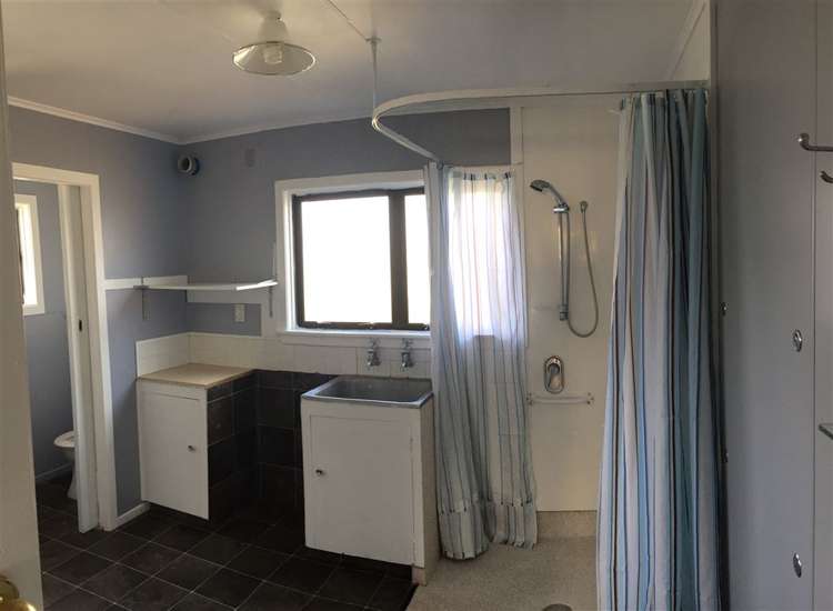 8 Campbell Street Hawera_9