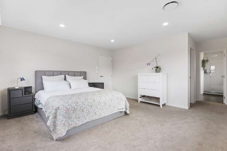 70 Symes Drive Red Beach_11