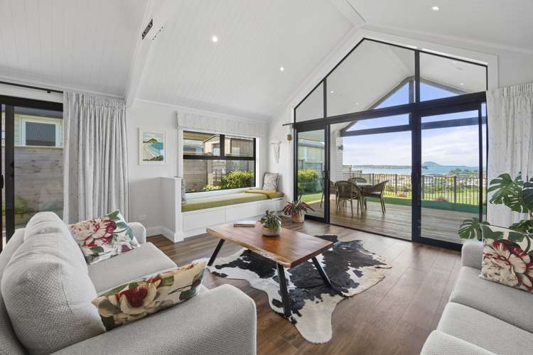 8 Goldstone Place Omokoroa_0