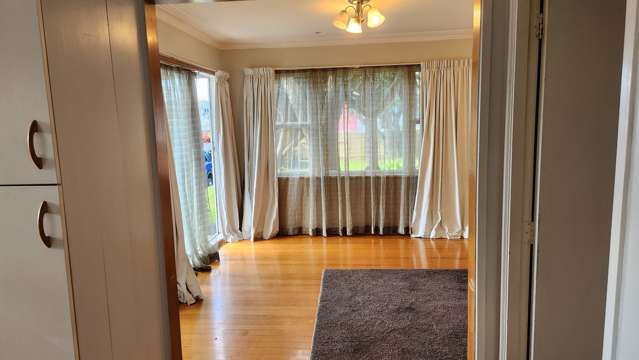 2/7 Queen Street Papakura_2