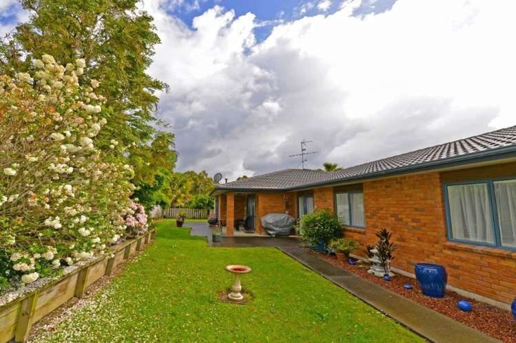 6 Solan Drive Waimauku_19