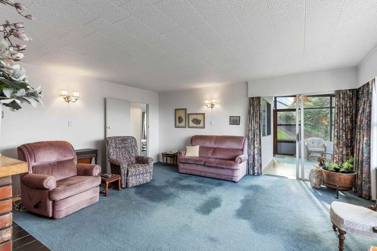 1/4 Elizabeth Place Mairangi Bay_15