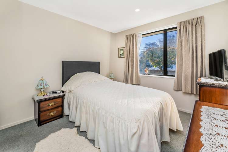 1/191 Gayhurst Road Dallington_8