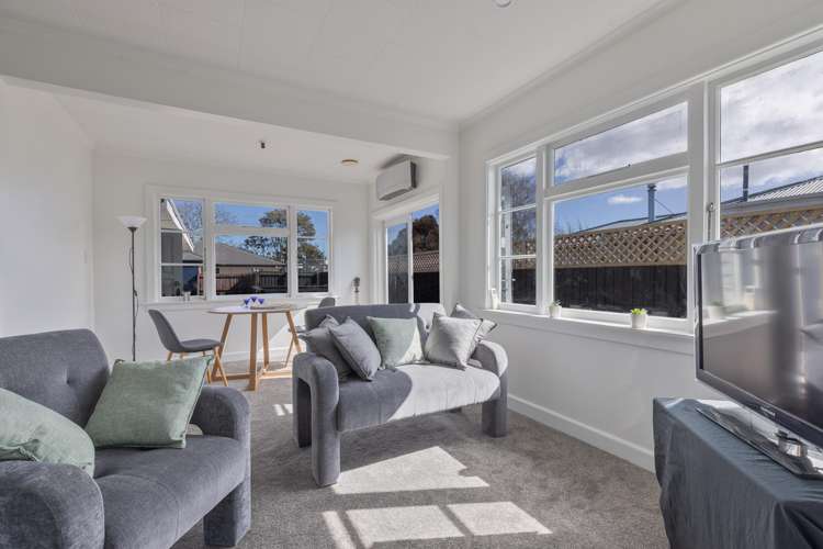 256 Breezes Road Aranui_3