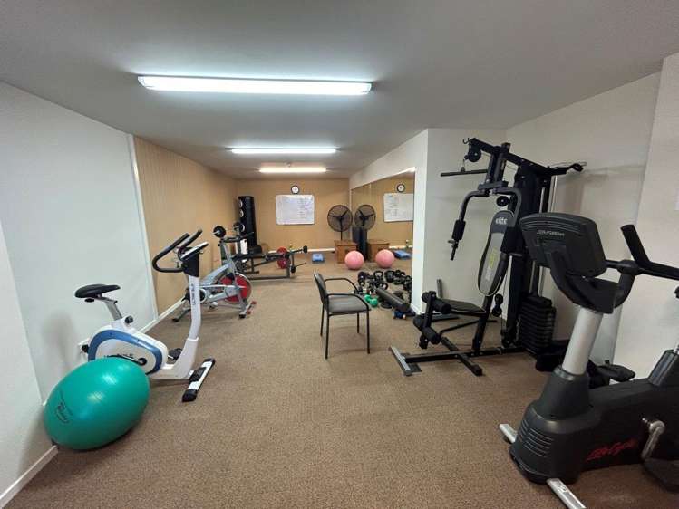 8/48 Marine Parade 11229_8