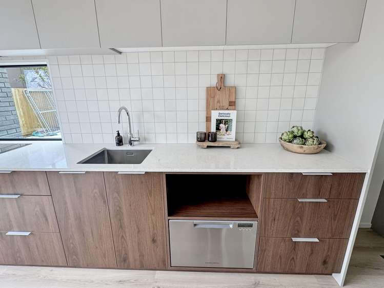 1/96 Colombo St Beckenham_2