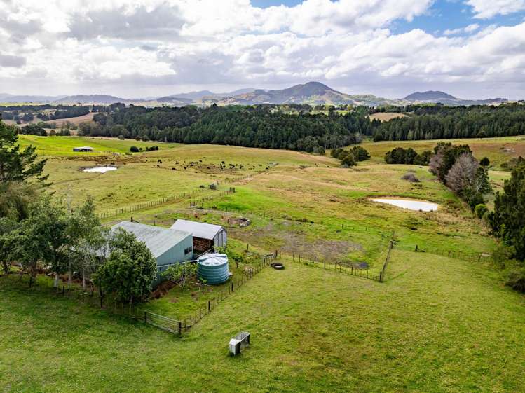 136 Knight Road Ruatangata West_17