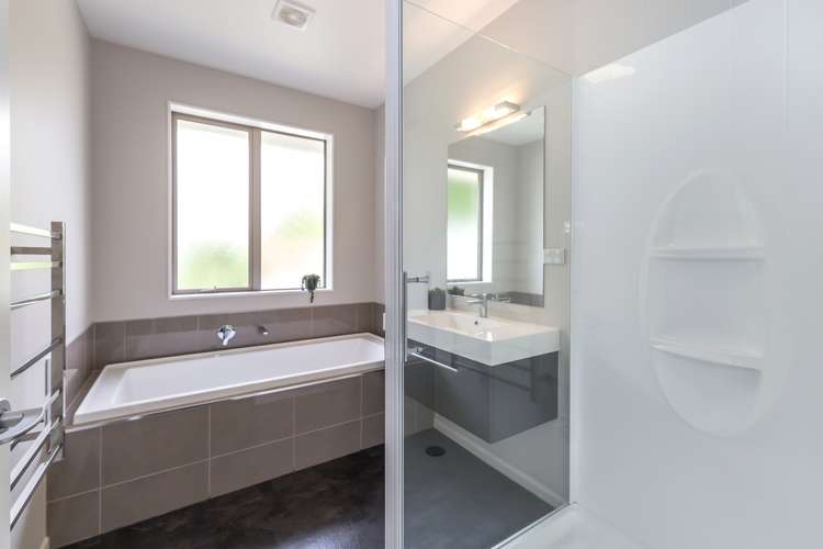 10 Grangewood Drive Lincoln_18