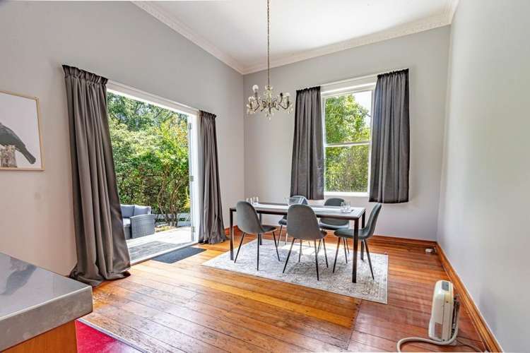 158 Mount View Road Bastia Hill_8