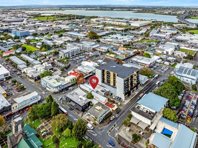 170 and 172 Onehunga Mall Onehunga_11