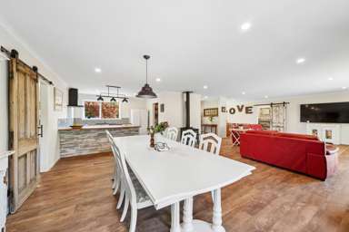 862 Oxford Road_1