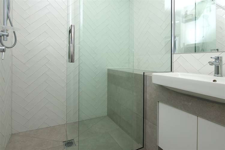 21/15 Peterborough Street Christchurch Central_13