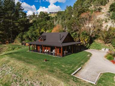 800 Kahuranaki Road_2