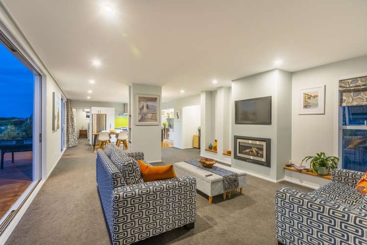 156 Field Way Waikanae Beach_5