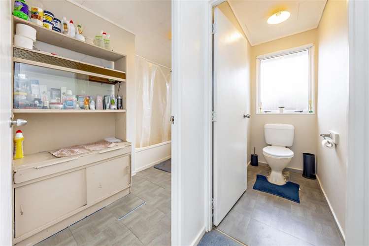 8 Dosina Place Flat Bush_16