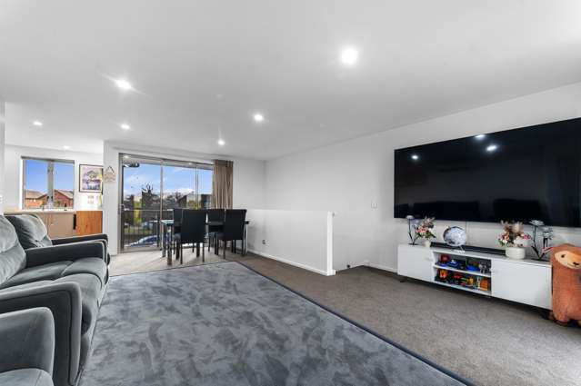 22 Henley Green Northwood_3