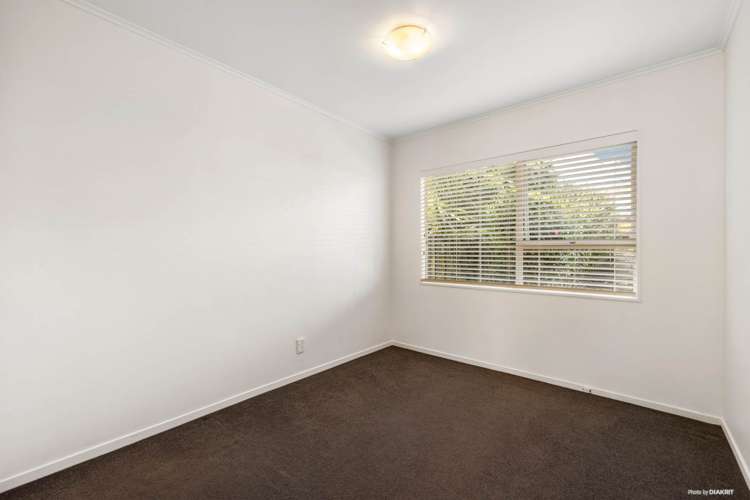 2/83 Meadway Sunnyhills_12