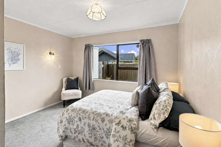 14 Warwick Place Springvale_12