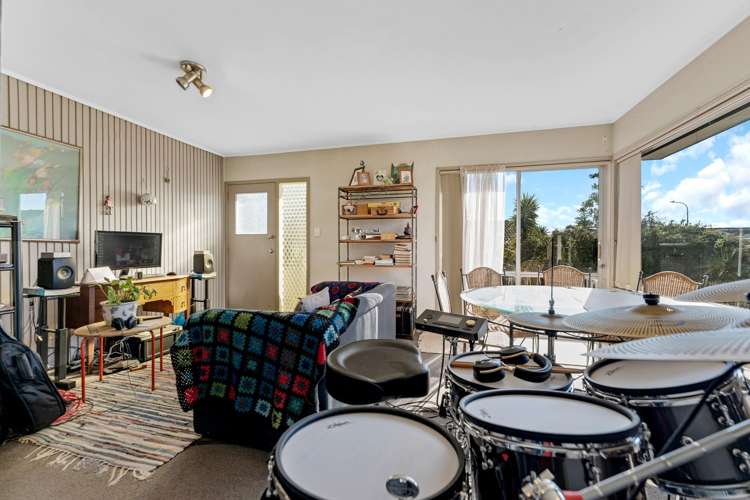 1/50 Stanniland Street Sunnyhills_13